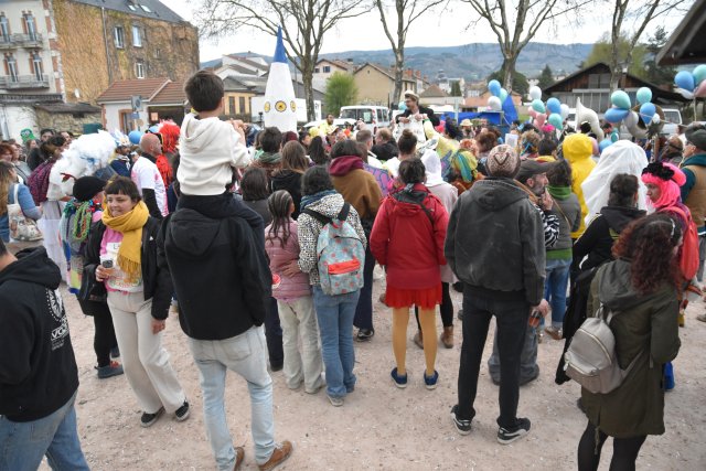 25-04-12-19H29-DSC_0847